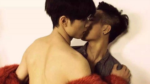 tu-be-cong-de-yeu-em